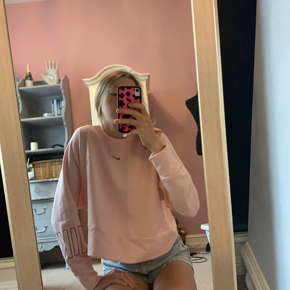 Cropped Crewneck